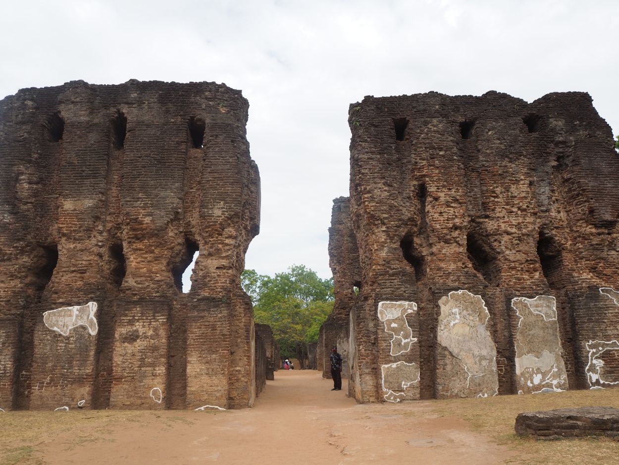 Archäologische Ausgrabungsstätte in Polonnaruwa / Sri Lanka