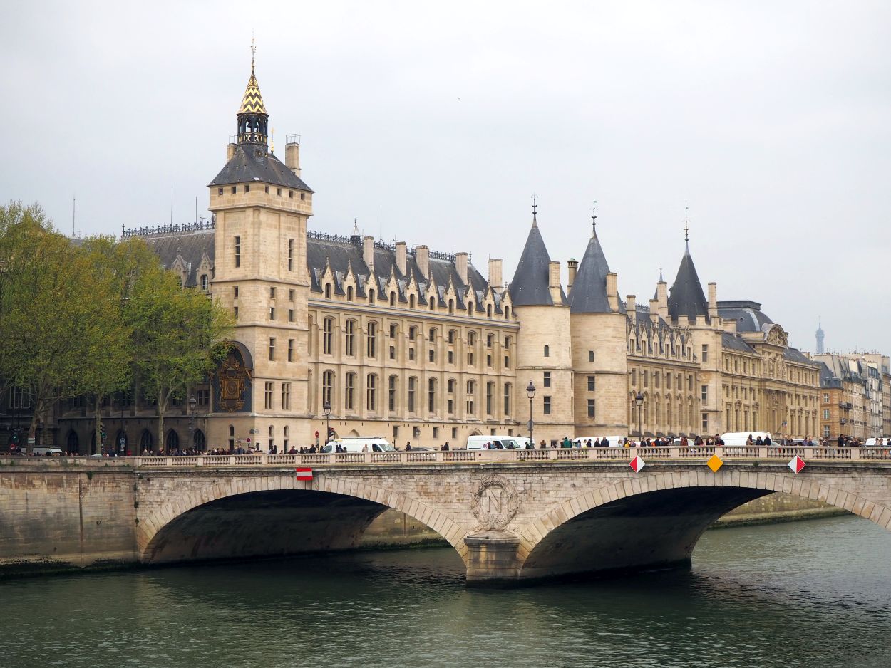 Conciergerie in Paris