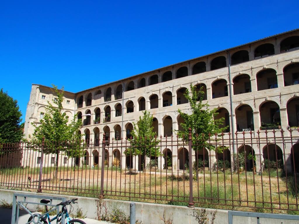 Armenhaus in Avignon