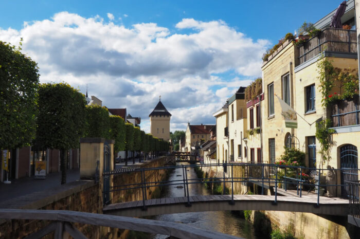 Valkenburg Sehenswürdigkeiten – Stadt der Fahrräder und der Mergelgrotten